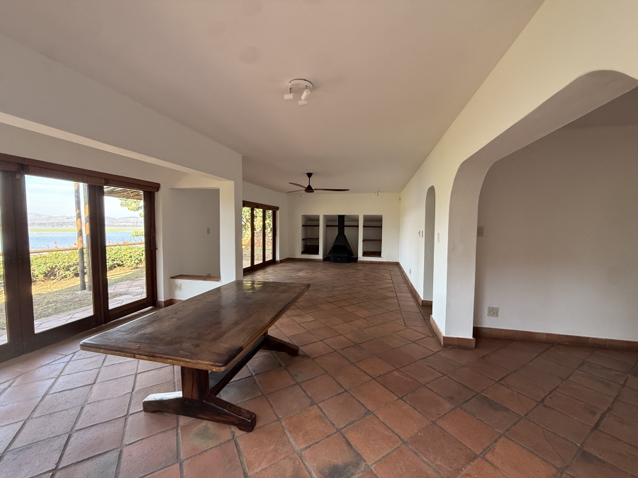 4 Bedroom Property for Sale in Kosmos North West